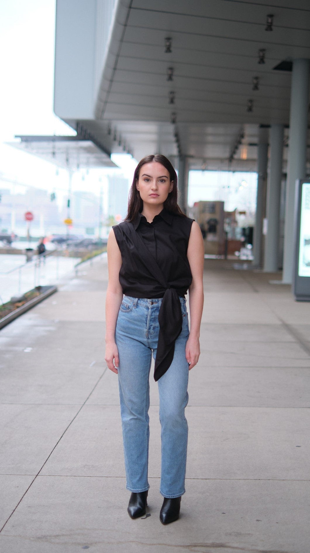 CAMISA Black Button-Down Shirt with Removable Sleeves